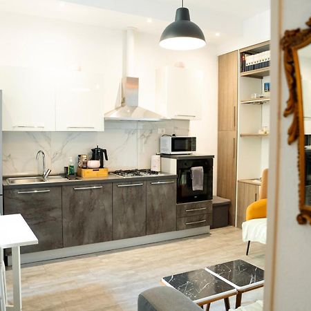 Casa Lina 2 Apartment ตรีเอสเต ภายนอก รูปภาพ